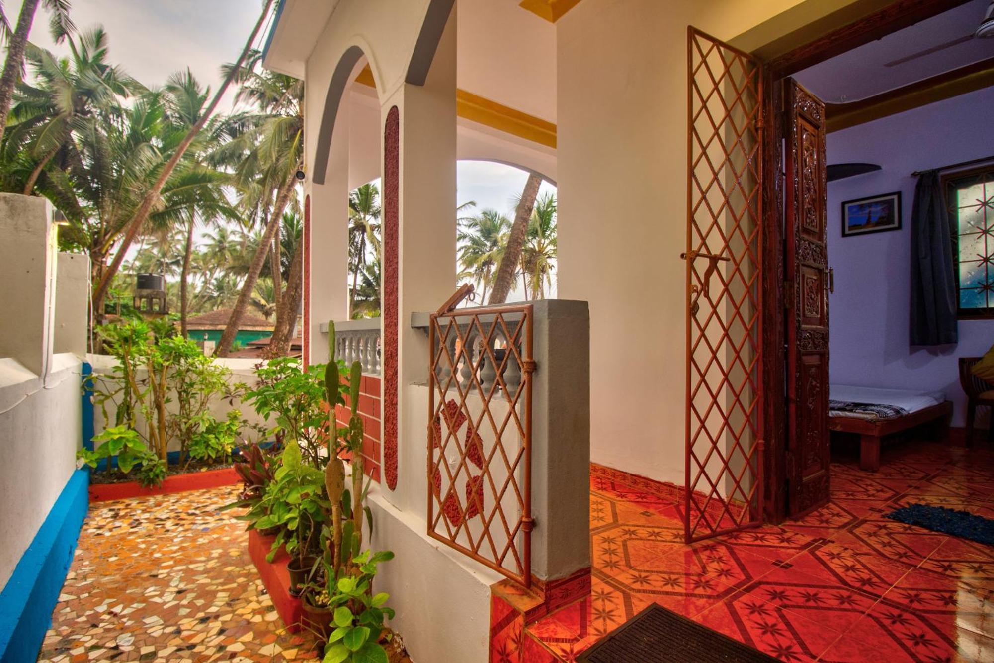Anjuna Beach Villa Villa